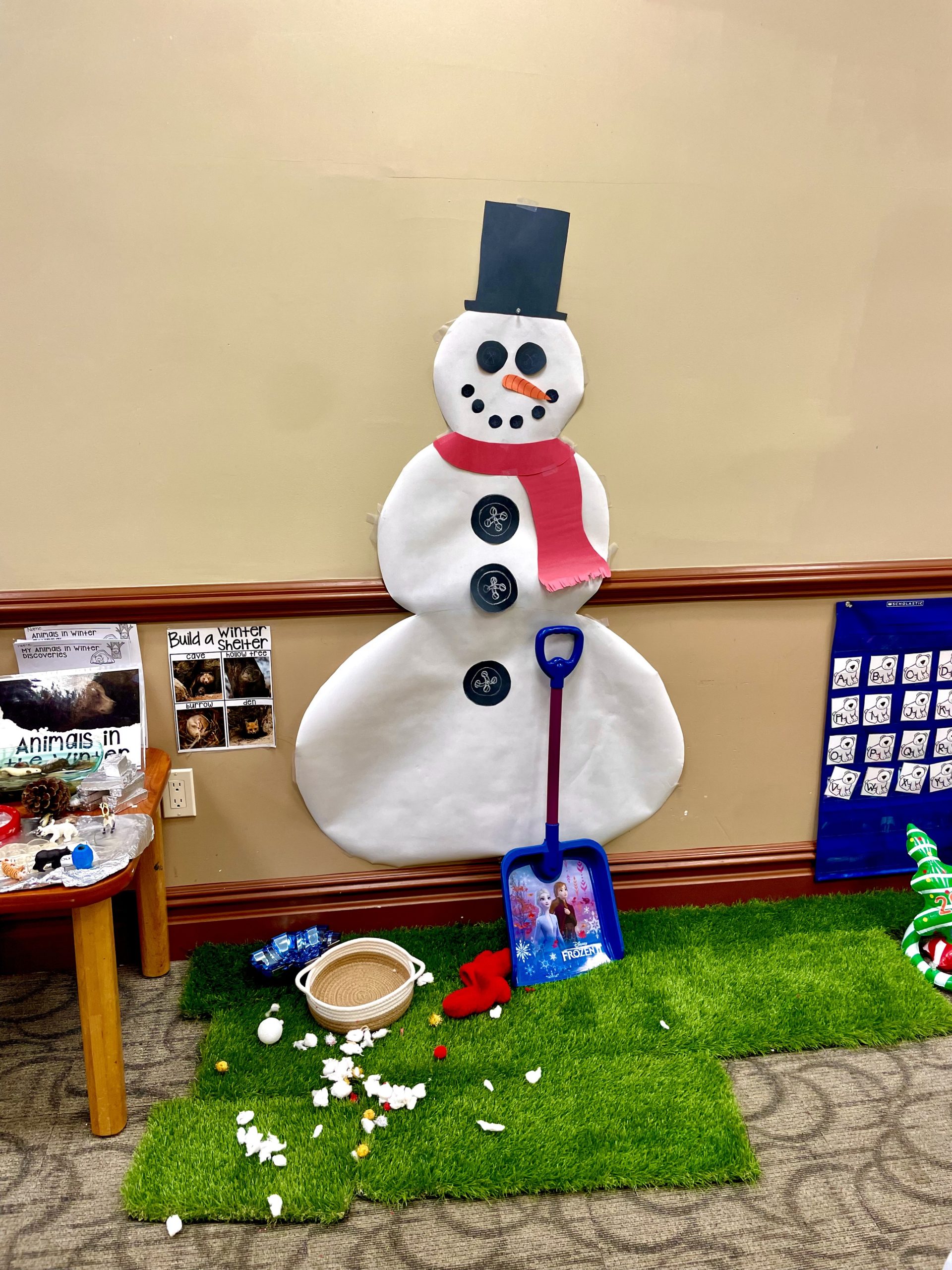 Read more about the article The Holidays at Monarch Montessori School!